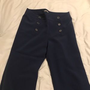Express cropped navy button front pants